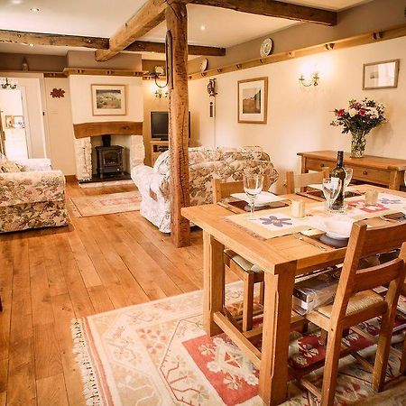 Charming Welsh Cottage Johnston Zewnętrze zdjęcie